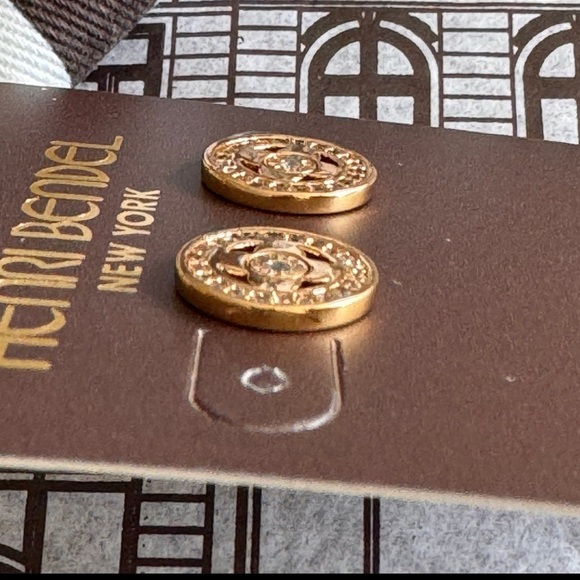 Henri Bendel NEW Pave Stud Earrings - Picture 2 of 5